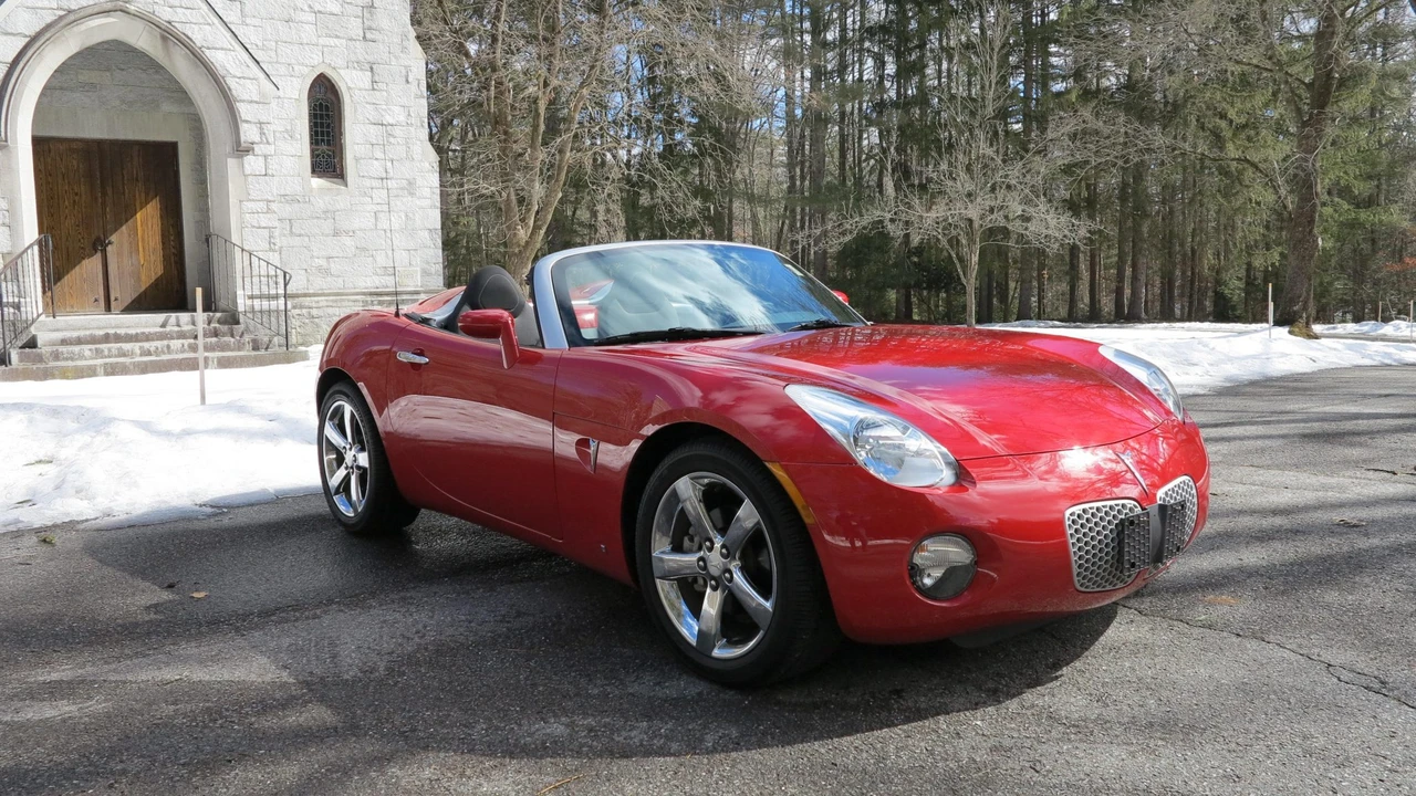 2006 Pontiac Solstice - Image 10 of 31