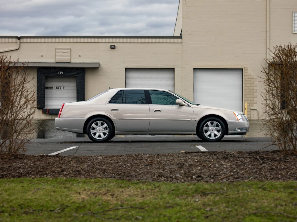 2007 Cadillac DTS - Image 20 of 31