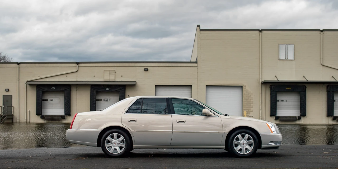 2007 Cadillac DTS - Image 23 of 31