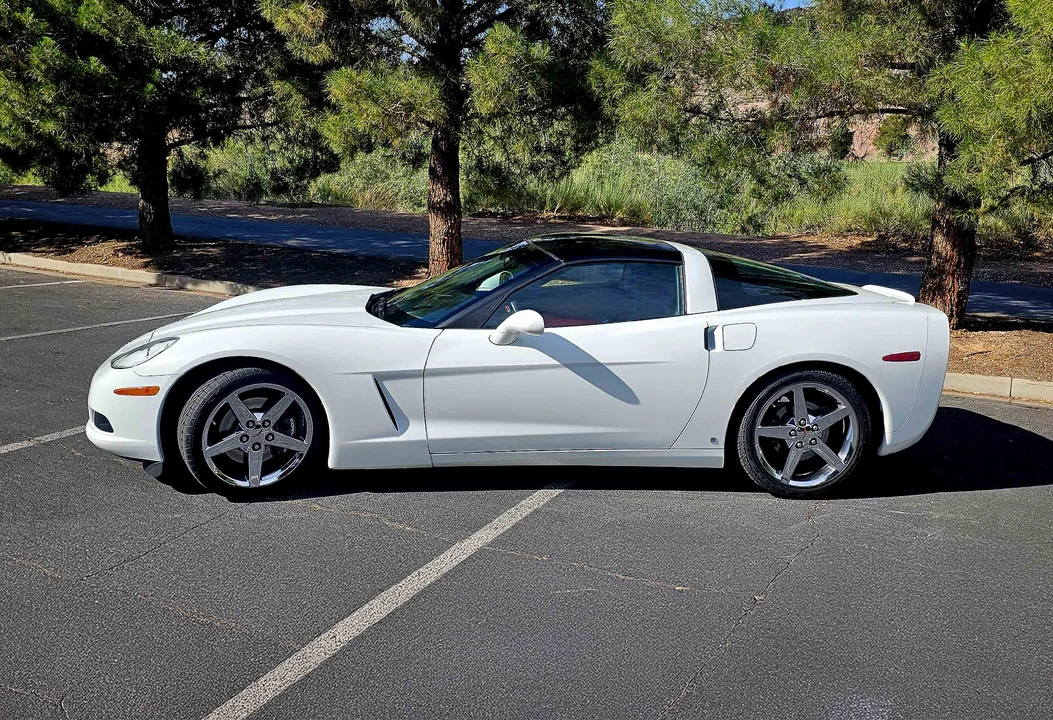 2007 Chevrolet Corvette C6 - Image 3 of 31