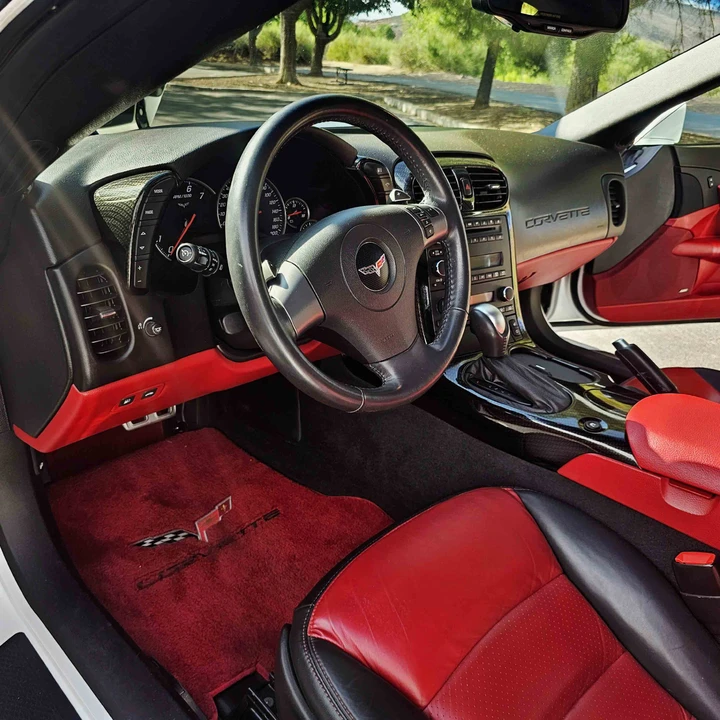 2007 Chevrolet Corvette C6 - Image 24 of 31