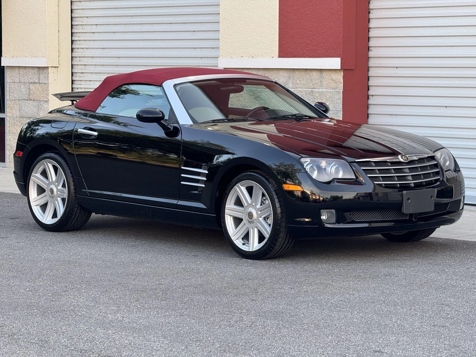 2007 Chrysler Crossfire - Image 15 of 31