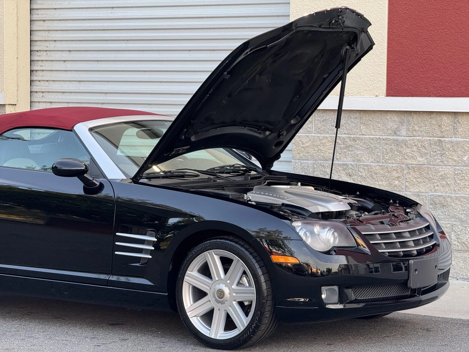 2007 Chrysler Crossfire - Image 21 of 31