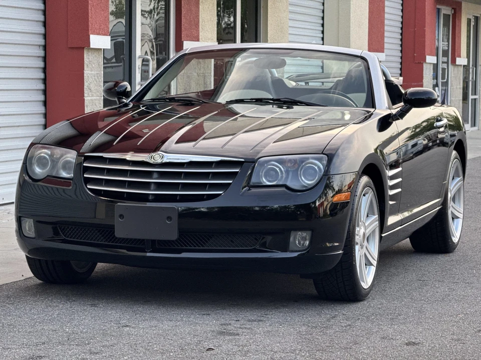 2007 Chrysler Crossfire - Image 6 of 31