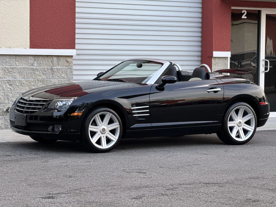 2007 Chrysler Crossfire - Image 3 of 31