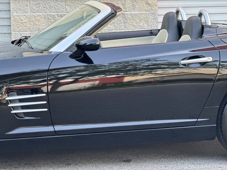 2007 Chrysler Crossfire - Image 29 of 31