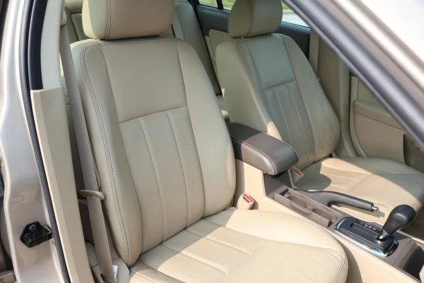 2007 Mercury - Image 4 of 6