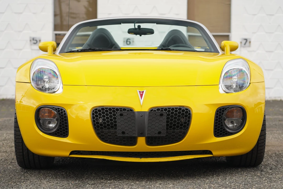 2007 Pontiac Solstice GXP - Image 16 of 31