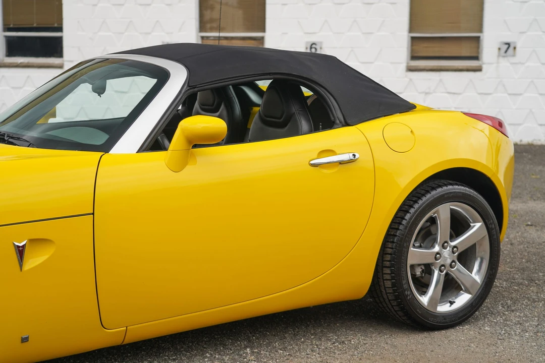 2007 Pontiac Solstice GXP - Image 25 of 31