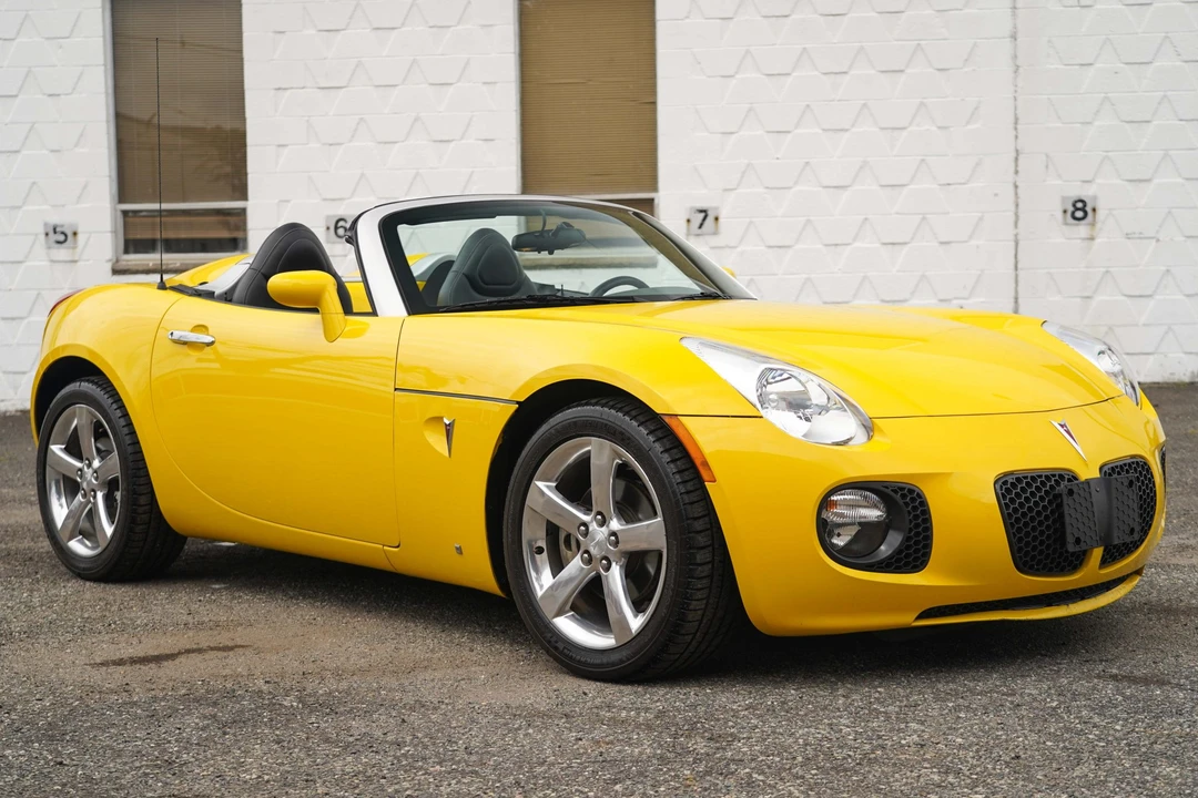 2007 Pontiac Solstice GXP - Image 14 of 31