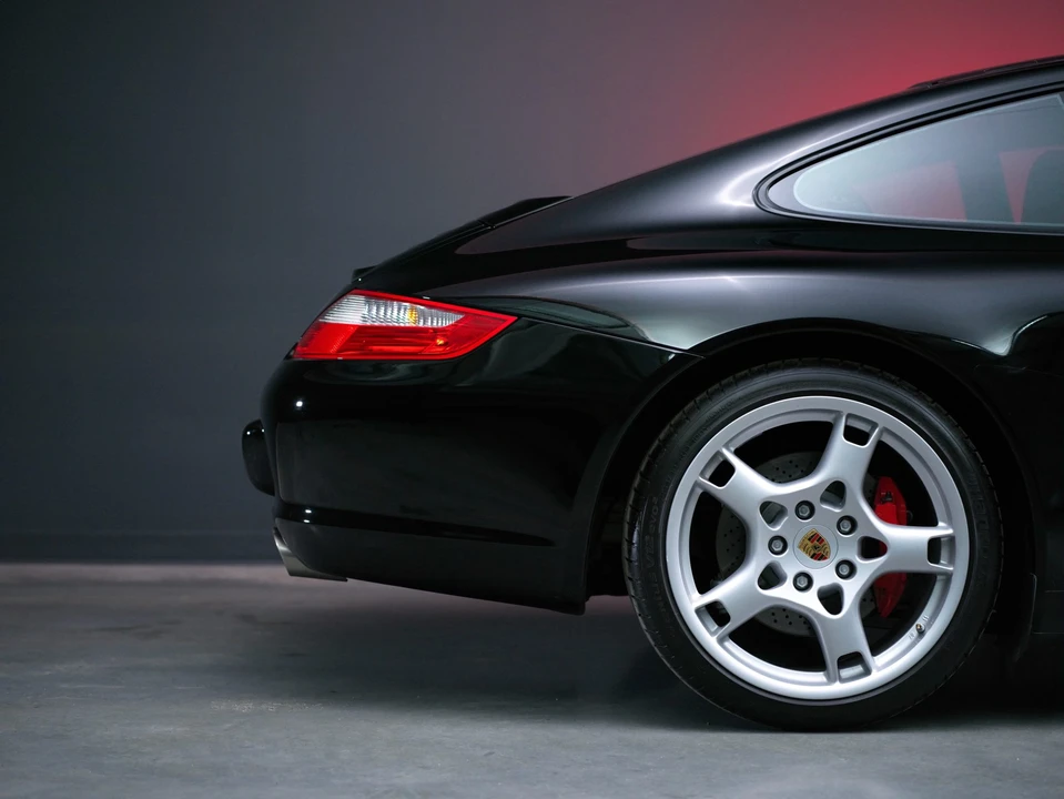 2007 Porsche 997 Carrera S - Image 25 of 31
