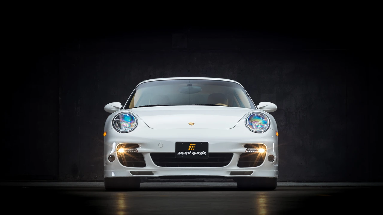 2007 Porsche 997 Turbo - Image 10 of 31