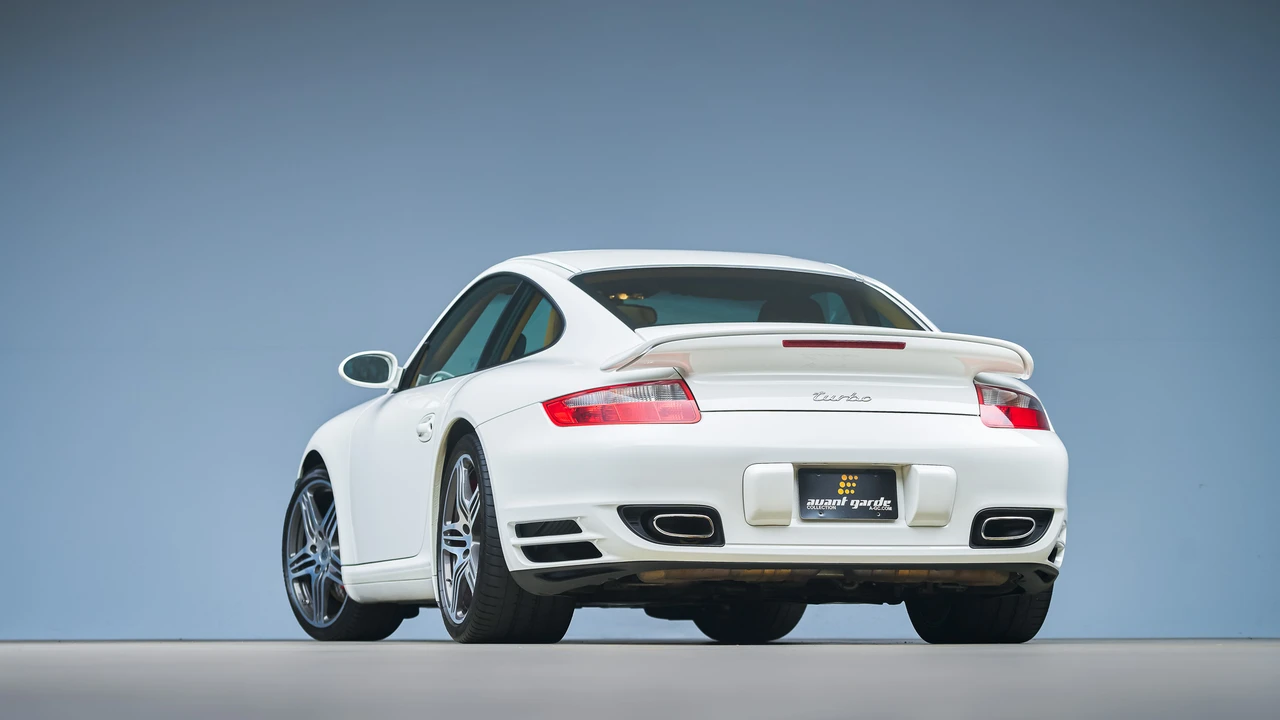 2007 Porsche 997 Turbo - Image 15 of 31