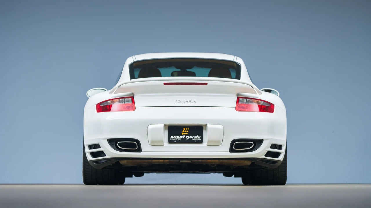 2007 Porsche 997 Turbo - Image 18 of 31