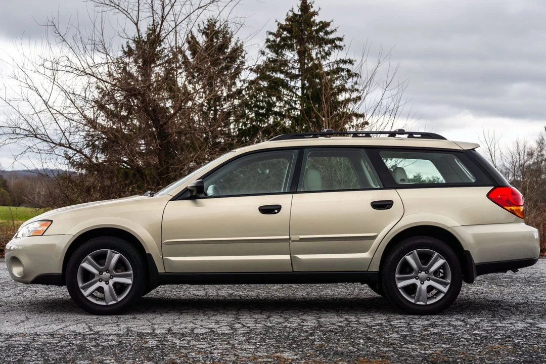 2007 Subaru Outback 3rd Gen - Image 3 of 7