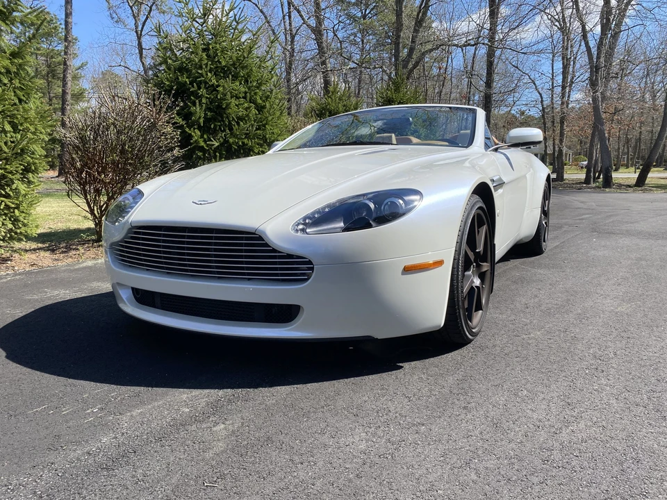 2008 Aston Martin V8 Vantage (2006-2017) - Image 2 of 31