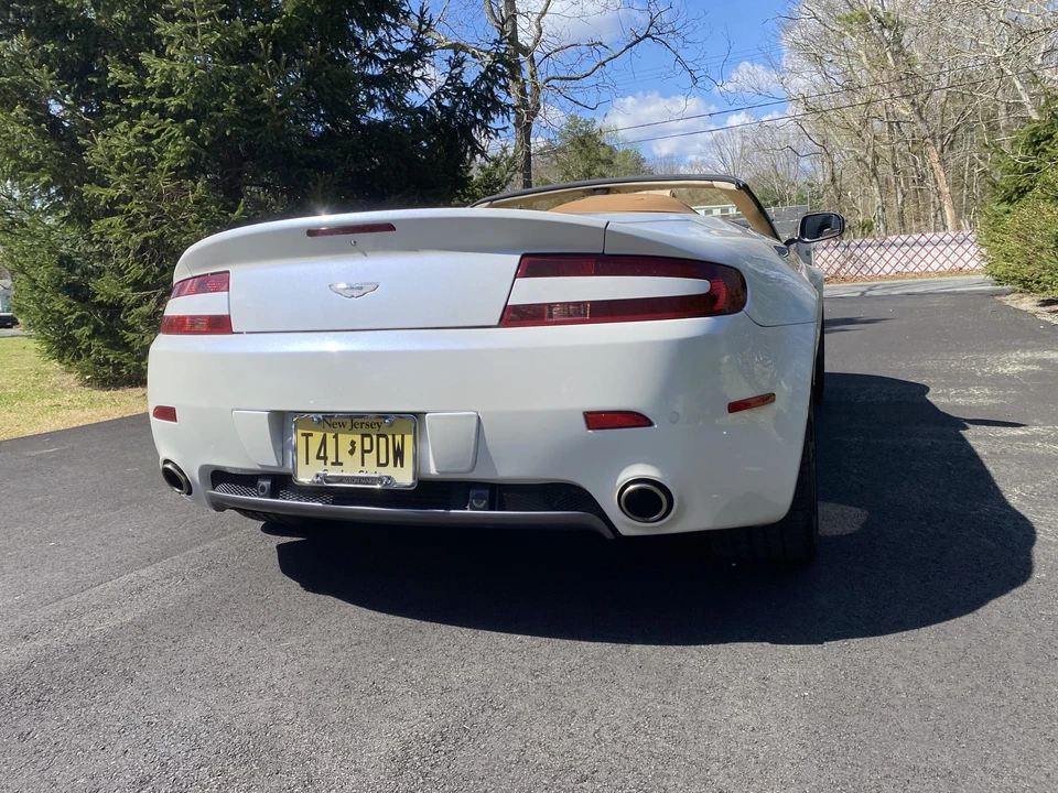 2008 Aston Martin V8 Vantage (2006-2017) - Image 16 of 31