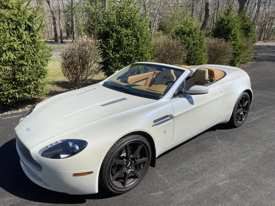 2008 Aston Martin V8 Vantage (2006-2017) - Image 5 of 31