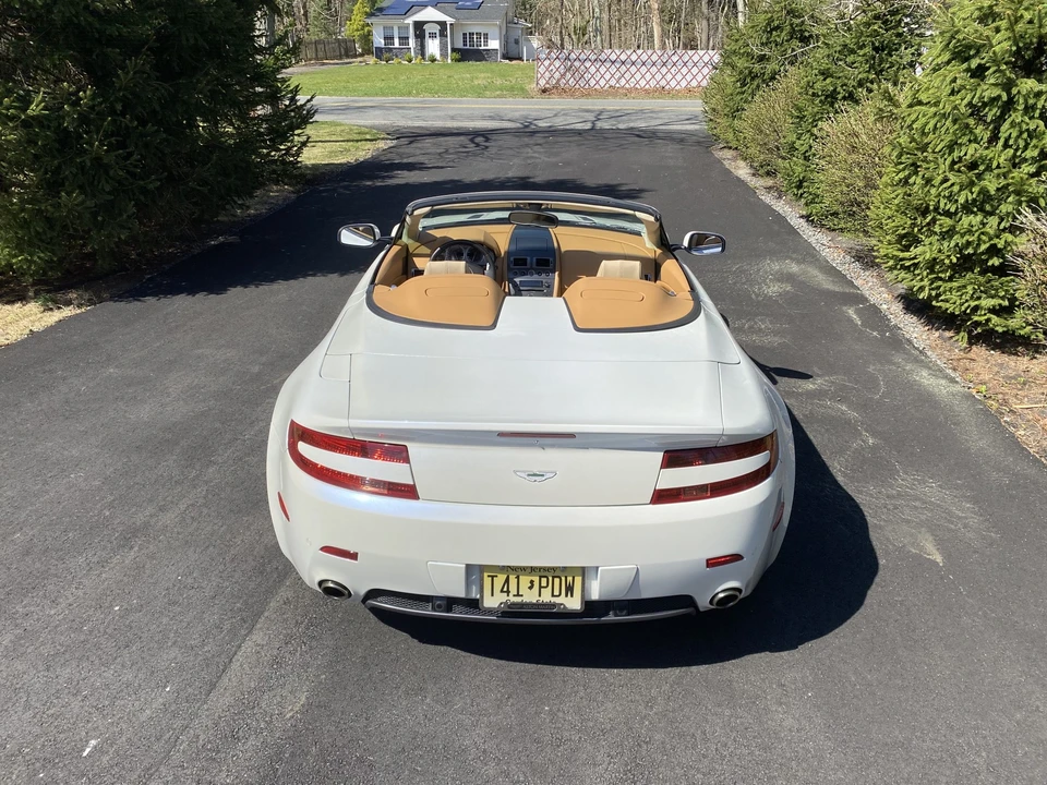 2008 Aston Martin V8 Vantage (2006-2017) - Image 15 of 31