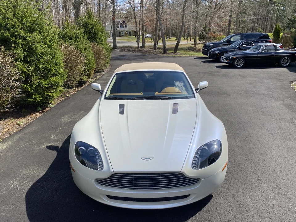 2008 Aston Martin V8 Vantage (2006-2017) - Image 26 of 31