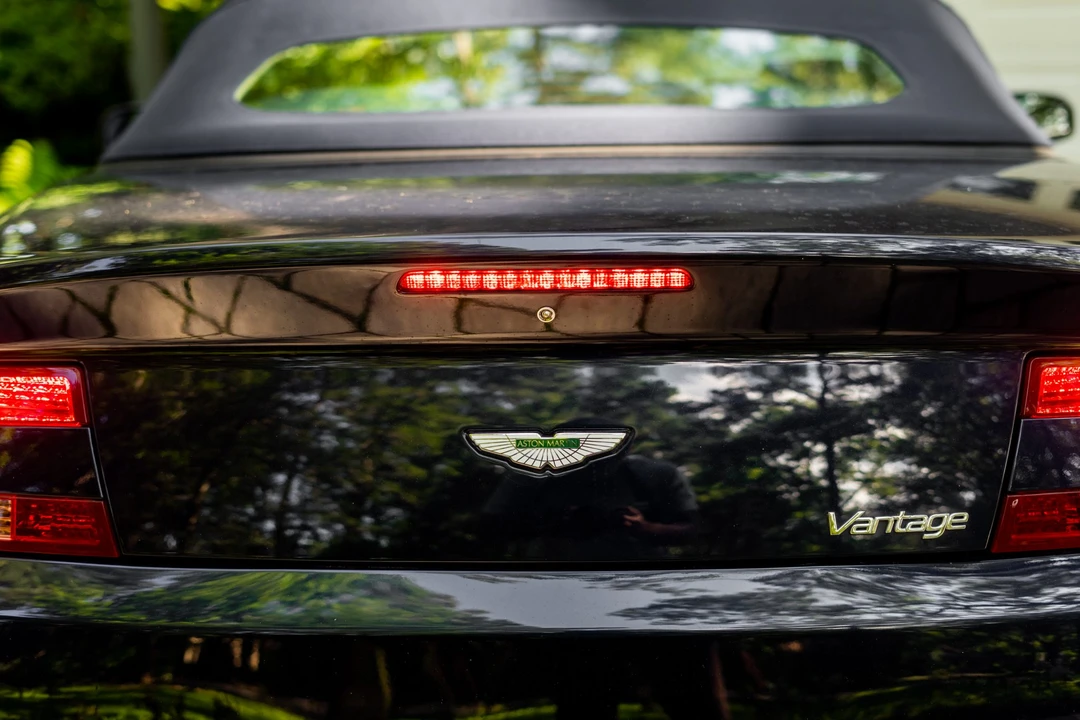 2008 Aston Martin V8 Vantage (2006-2017) - Image 28 of 31