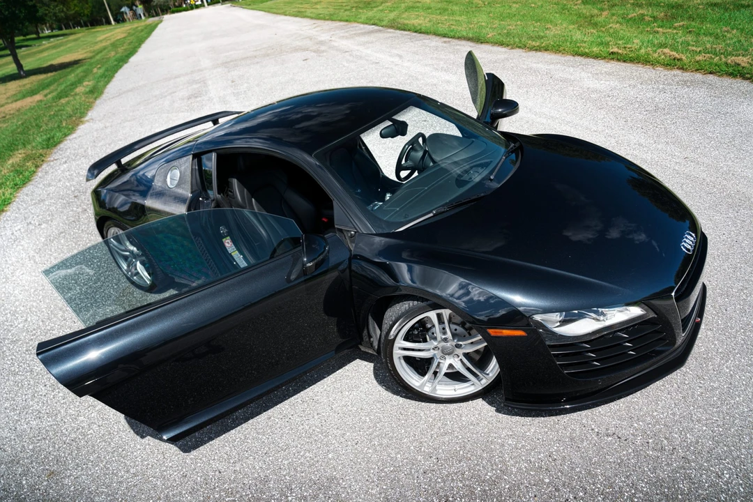 2008 Audi 42 R8 - Image 29 of 31