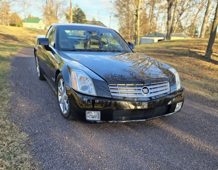 2008 Cadillac XLR - Image 7 of 31