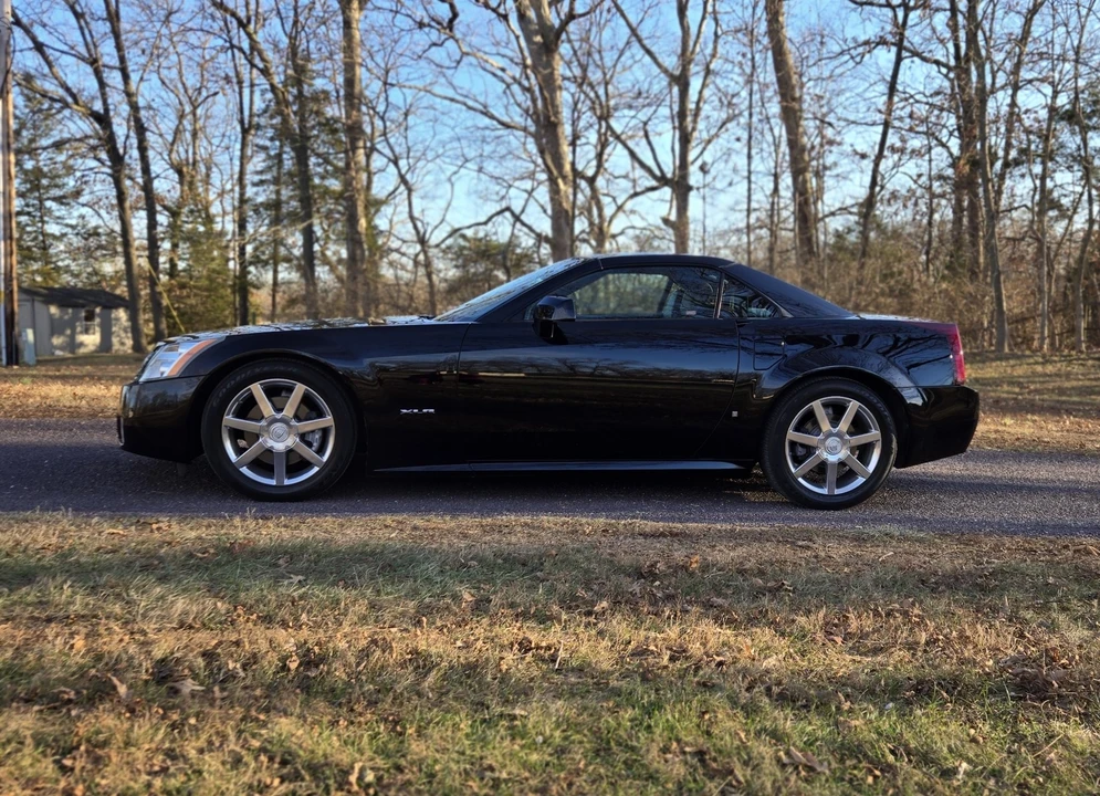 2008 Cadillac XLR - Image 17 of 31