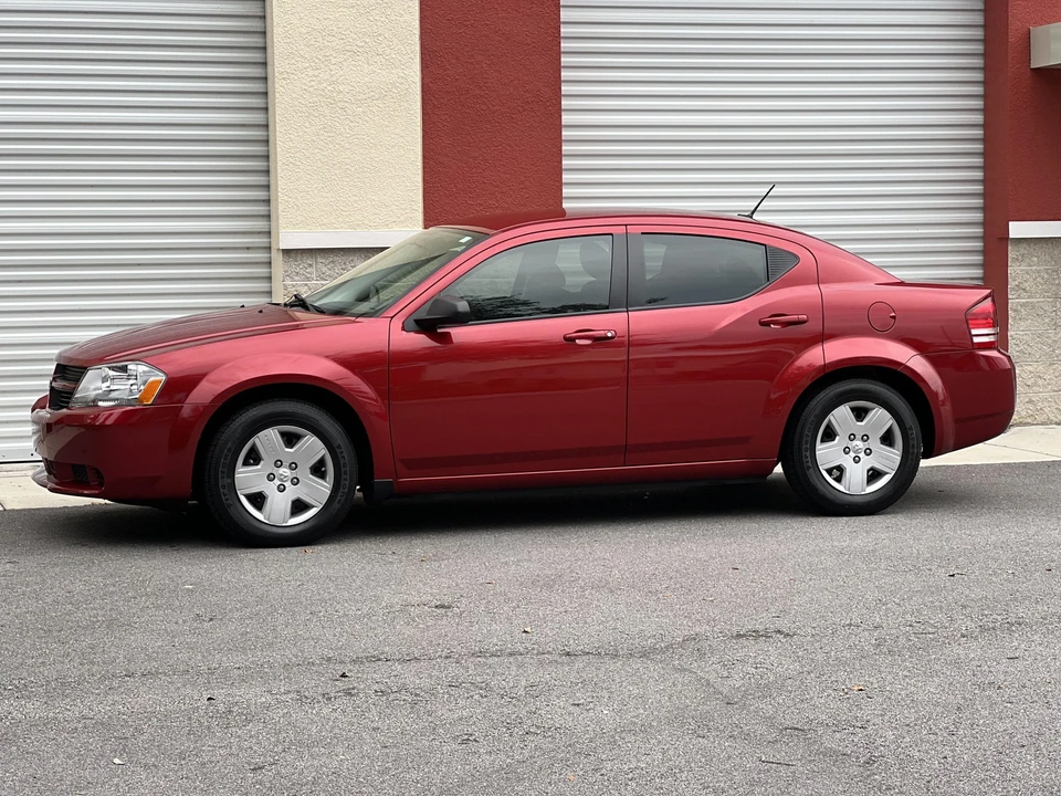 2008 Dodge Avenger Sedan - Image 10 of 31