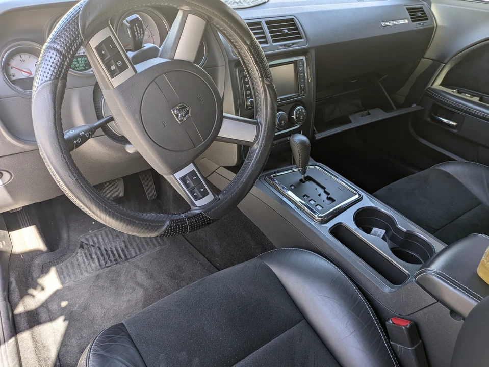 2008 Dodge Challenger SRT8 & 392 3rd Gen - Image 26 of 31