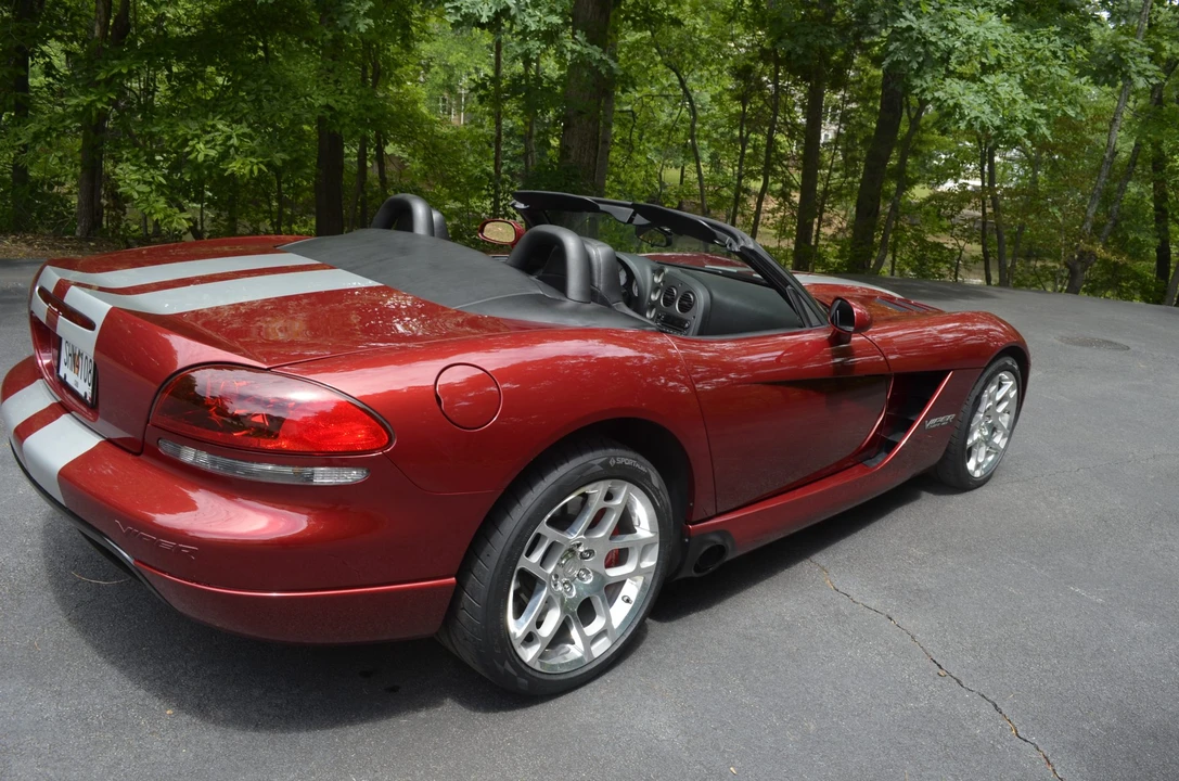 2008 Dodge Viper 4th Gen - Image 15 of 31