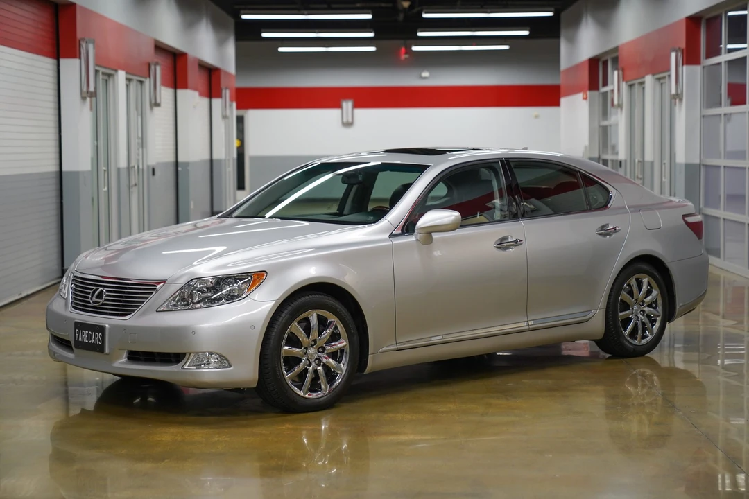 2008 Lexus LS 4th Gen - Image 21 of 31