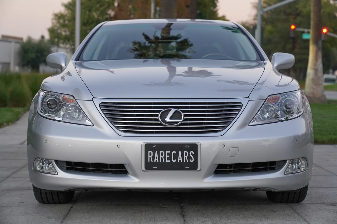 2008 Lexus LS 4th Gen - Image 7 of 31
