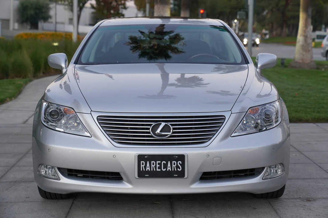 2008 Lexus LS 4th Gen - Image 6 of 31