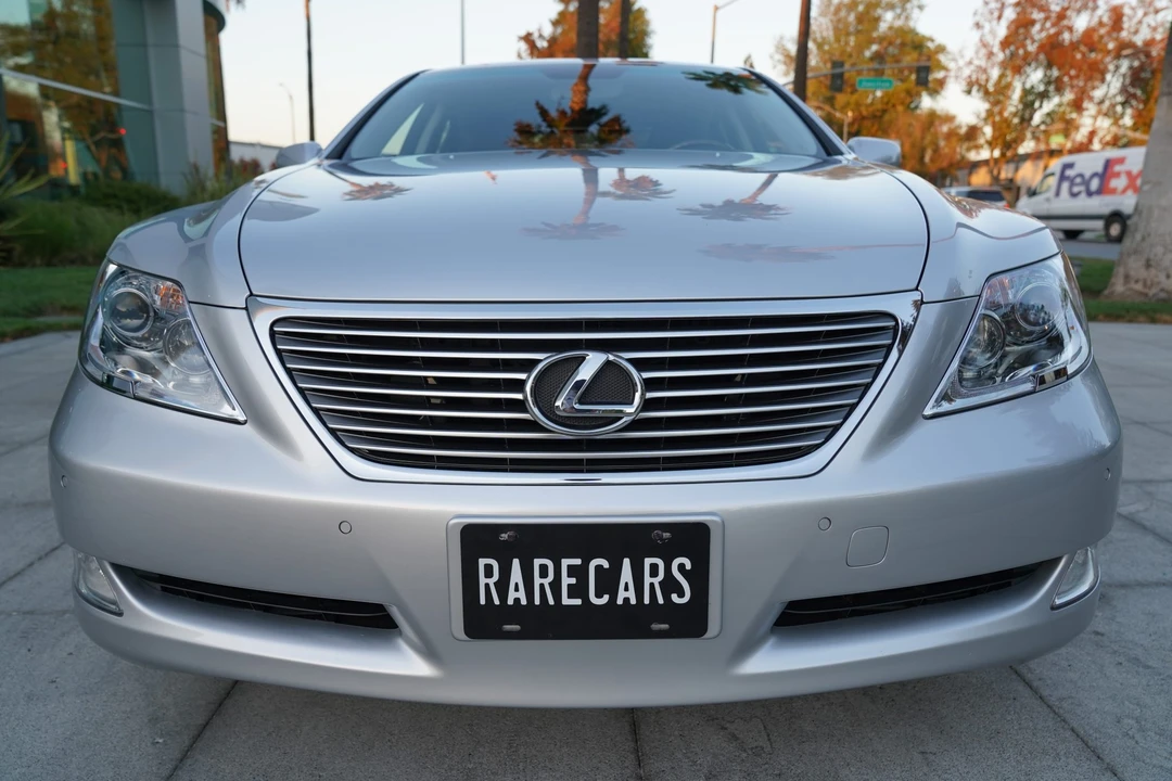 2008 Lexus LS 4th Gen - Image 8 of 31