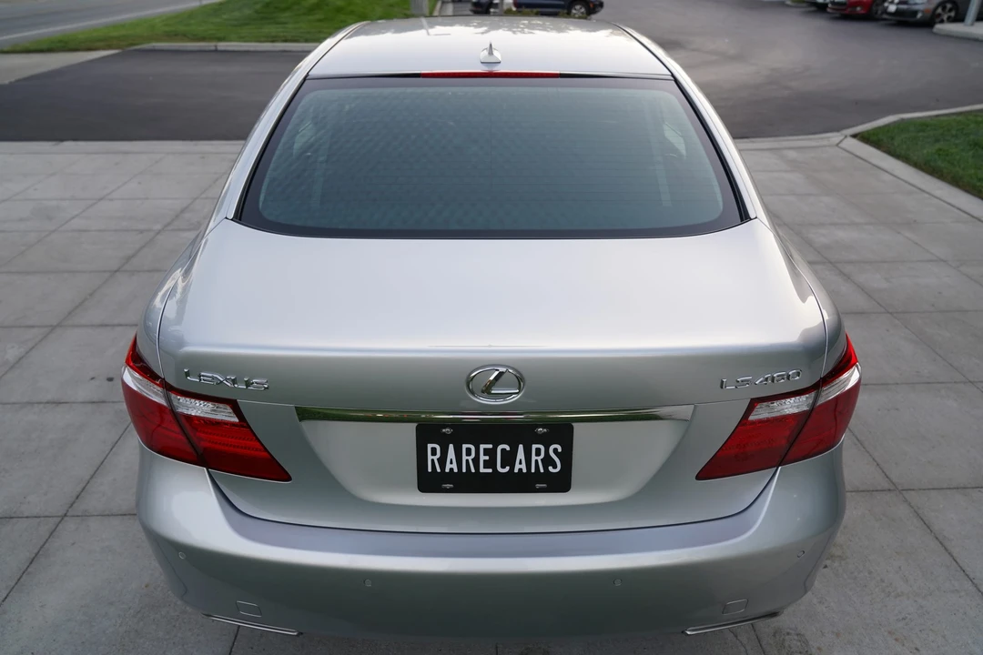 2008 Lexus LS 4th Gen - Image 16 of 31