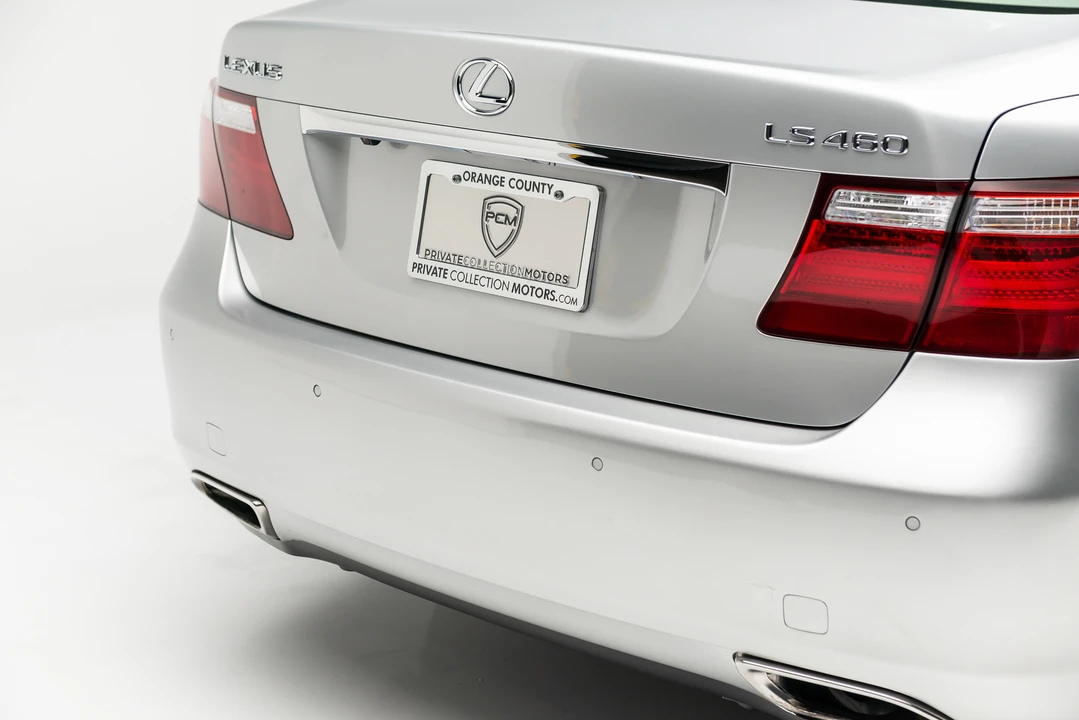 2008 Lexus LS 4th Gen - Image 18 of 31