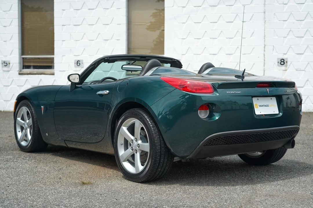 2008 Pontiac Solstice - Image 11 of 31