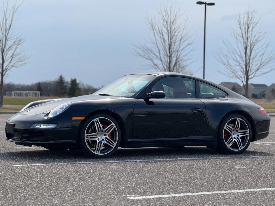 2008 Porsche 997 Carrera 4S - Image 2 of 31