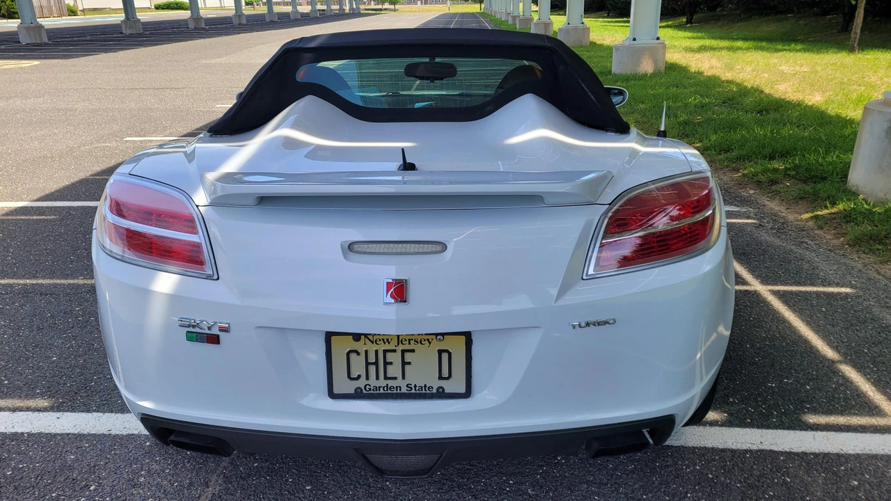 2008 Saturn Sky Red Line - Image 12 of 31
