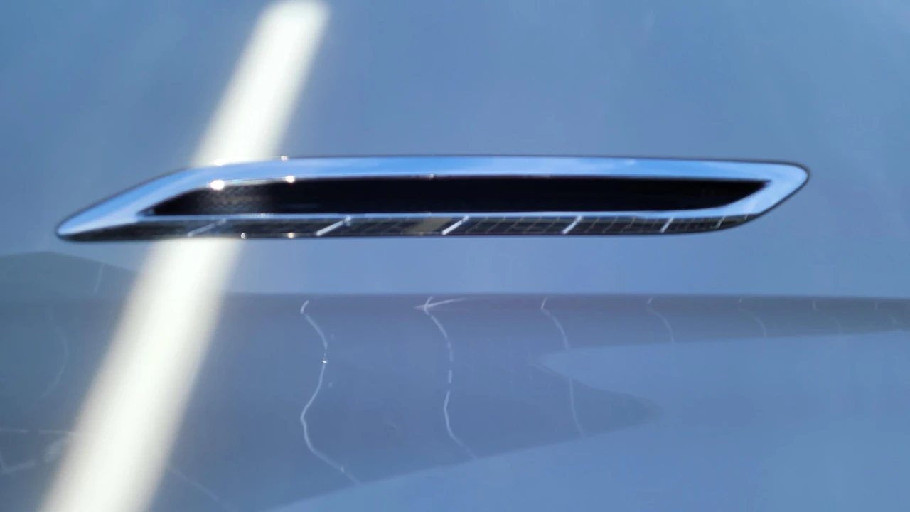 2008 Saturn Sky Red Line - Image 20 of 31