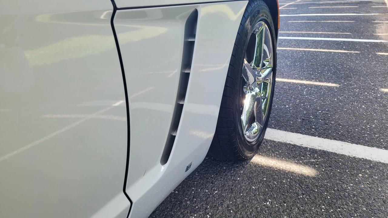 2008 Saturn Sky Red Line - Image 30 of 31