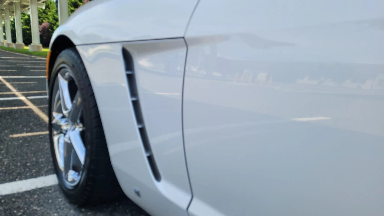 2008 Saturn Sky Red Line - Image 23 of 31
