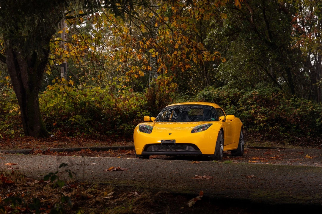 2008 Tesla Roadster - Image 10 of 31