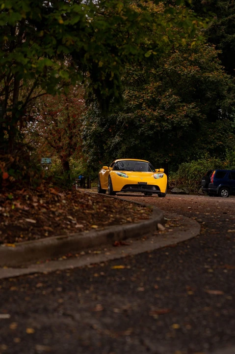 2008 Tesla Roadster - Image 23 of 31