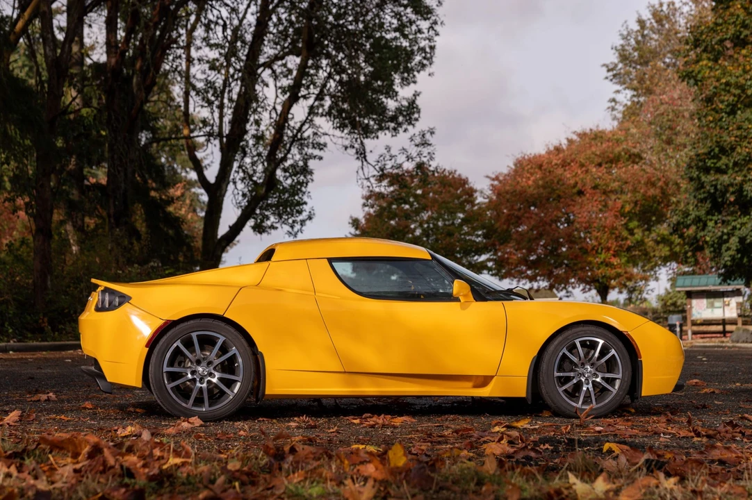 2008 Tesla Roadster - Image 30 of 31