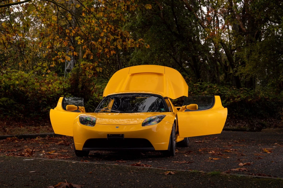 2008 Tesla Roadster - Image 15 of 31