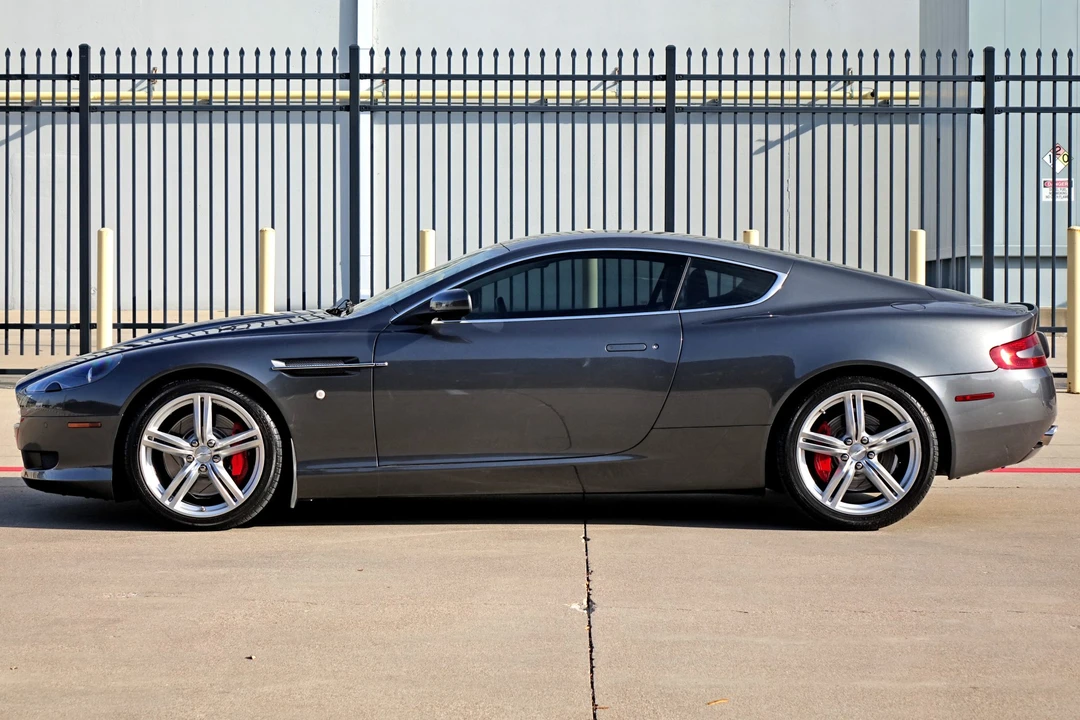 2009 Aston Martin DB9 - Image 4 of 31