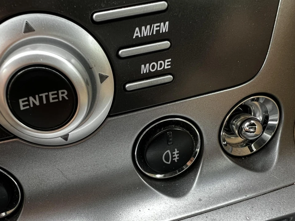 2009 Aston Martin DB9 - Image 29 of 31