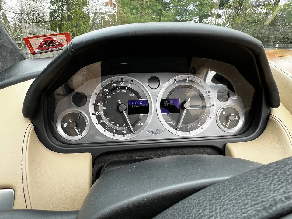 2009 Aston Martin DB9 - Image 24 of 31
